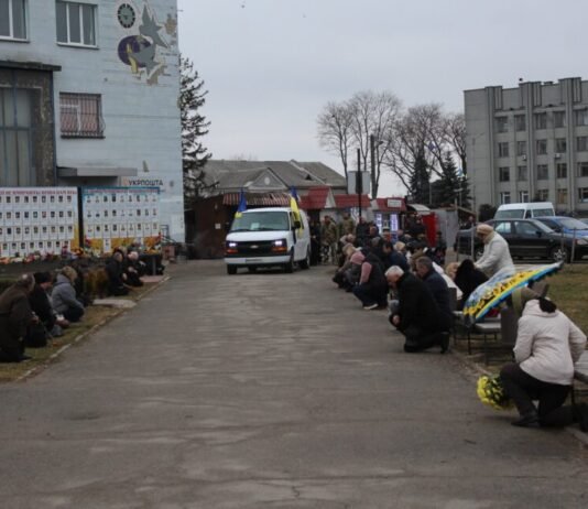 На Чернігівщині попрощалися з солдатом, який загинув під Покровськом