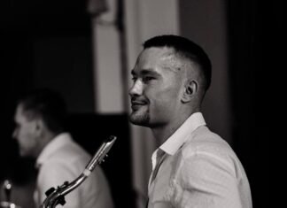 На фронті загинув саксофоніст і артист оркестру чернігівського Міського палацу культури Дмитро Гладіренко