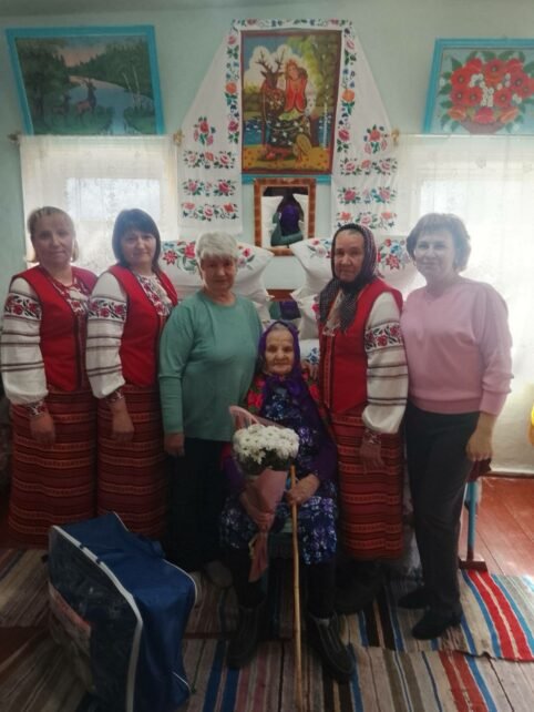Довгожителька з Чернігівщини відзначила свій 100-річний ювілей