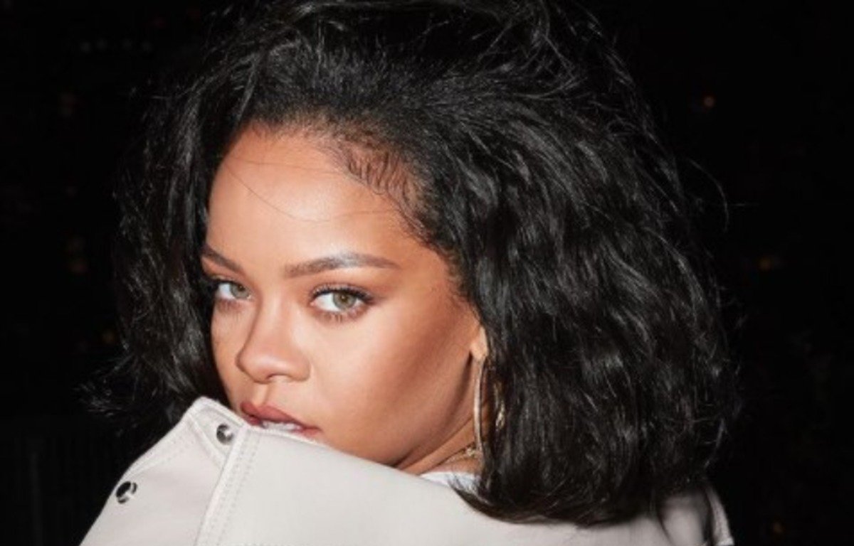 Рианна «в ужасе»: женщина, совершившая нападение со стрельбой на ее дом, изложила «странные» мотивы поступка