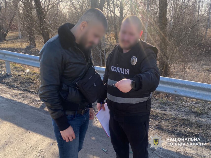 На Чернігівщині затримали двох серійних квартирних злодіїв (Фото)