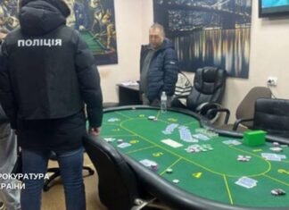 У Чернігові викрили підпільний покер-клуб: організатору повідомлено про підозру