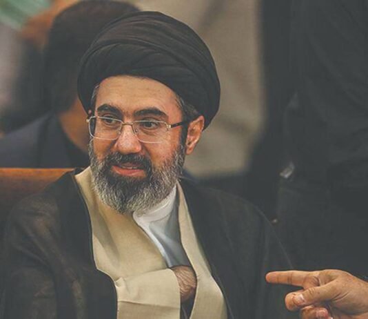 Иран дал сигнал США: Хаменеи, вероятно, одобрил переговоры, — Ynet