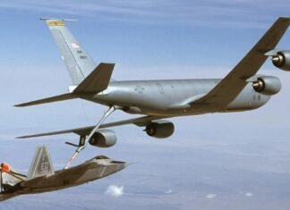 Американский самолет-заправщик разбился в Ираке: что с экипажем не разглашают