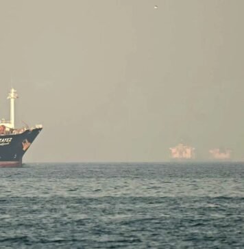 США сбросили 5000-фунтовые авиабомбы на ракетные объекты Ирана возле Ормузского пролива