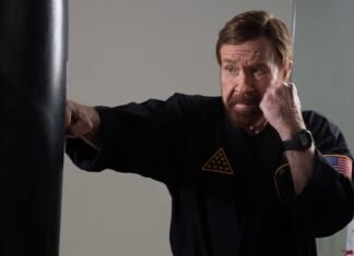86-летний Чак Норрис внезапно умер после госпитализации: что известно