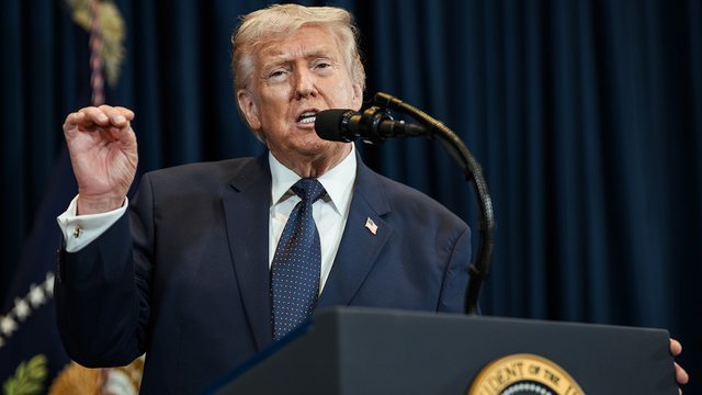 Трамп вновь заявил, что с Зеленским сложнее иметь дело, чем с Путиным