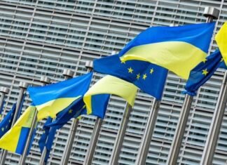 Премьер-министр Бельгии, прибыв на саммит: ЕС должен быть за столом переговоров по миру для Украины