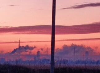 БПЛА второй раз за месяц атаковали завод «КуйбышевАзот» в Тольятти, — соцсети (видео)