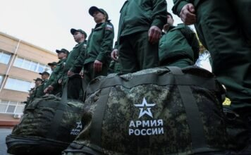 СМИ пишут об увеличении численности армии РФ до 2,4 млн: какой указ Путин издал на самом деле