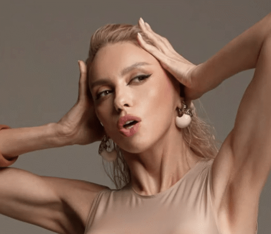 Полякова пожаловалась на поведение поляков на границе, но сеть ее не поддержала: «Приземлитесь» (видео)