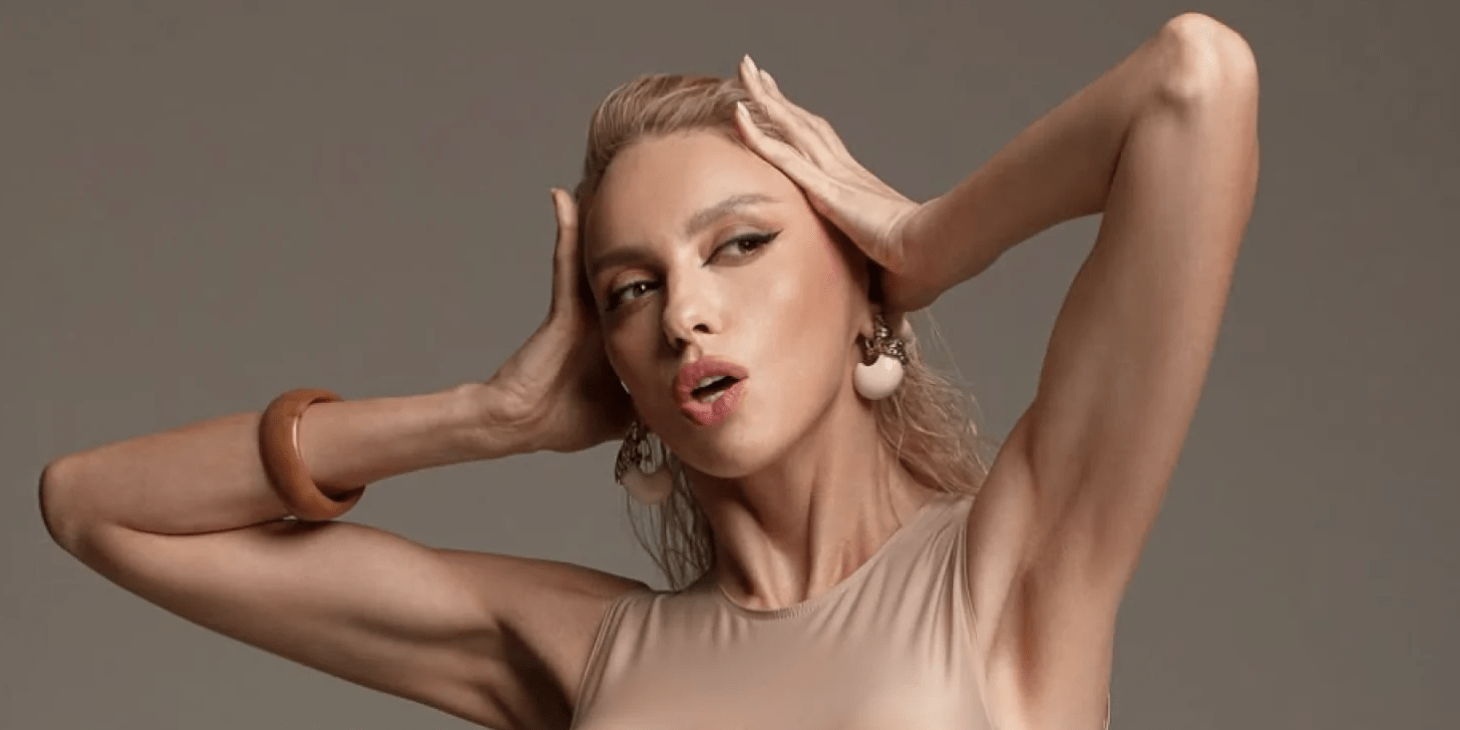 Полякова пожаловалась на поведение поляков на границе, но сеть ее не поддержала: «Приземлитесь» (видео)