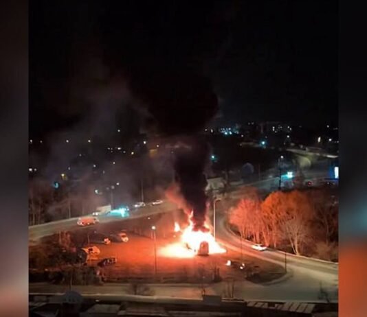 Без объявления воздушной тревоги: во Львове прогремели взрывы, детали (видео)