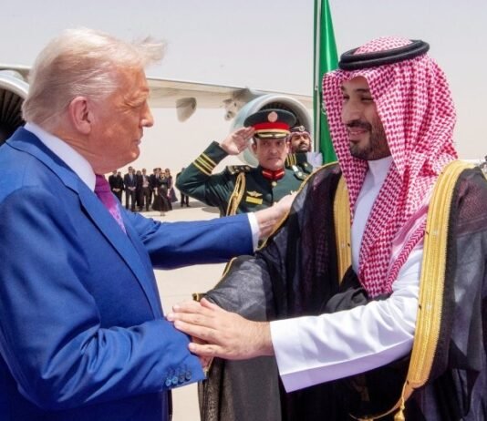 «С большим интересом»: Трамп хочет, чтобы войну в Иране финансировали арабские государства