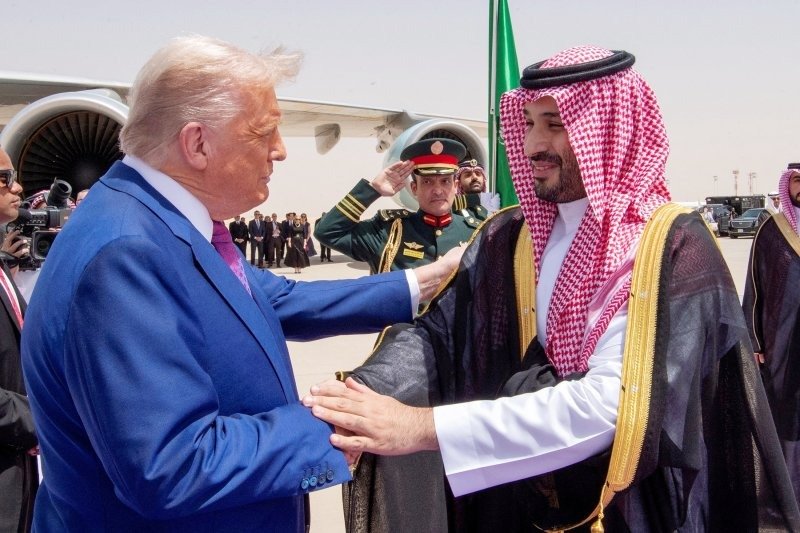 «С большим интересом»: Трамп хочет, чтобы войну в Иране финансировали арабские государства