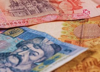 В Україні з 2 березня низка паперових купюр виходить з обігу: що відомо