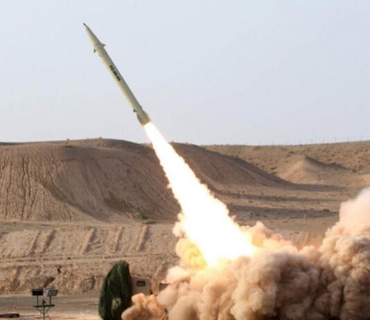 «Каких раньше не испытывали»: Иран угрожает США и Израилю масштабными ударами до конца суток