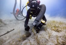 Найдено физическое доказательство: ученые обнаружили фрагмент похищенного из Парфенона мрамора (фото)