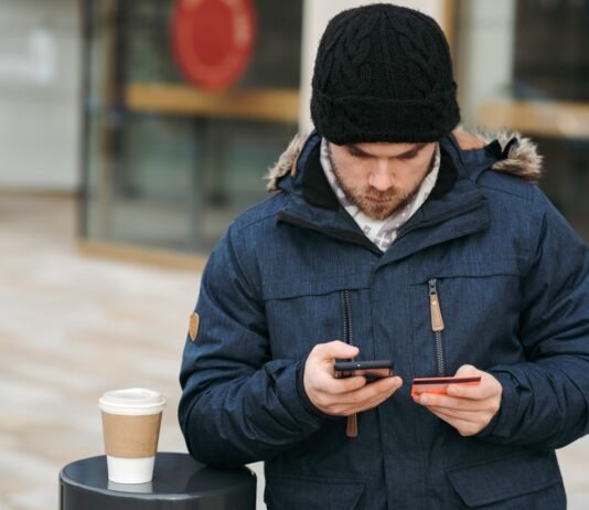 В Раде придумали, как защитить украинцев от кредитов, которых они не оформляли: один клик в «Дія»