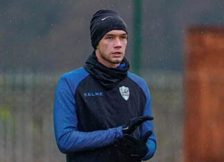 Драка Даниила Колесника с представителем ТЦК: суд изменил меру пресечения футболисту (видео)