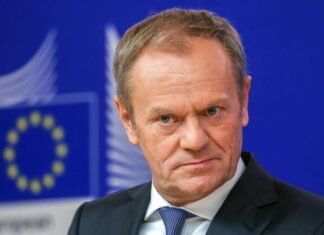 «Будет катастрофой»: Туск бьет тревогу из-за возможного выхода Польши из ЕС