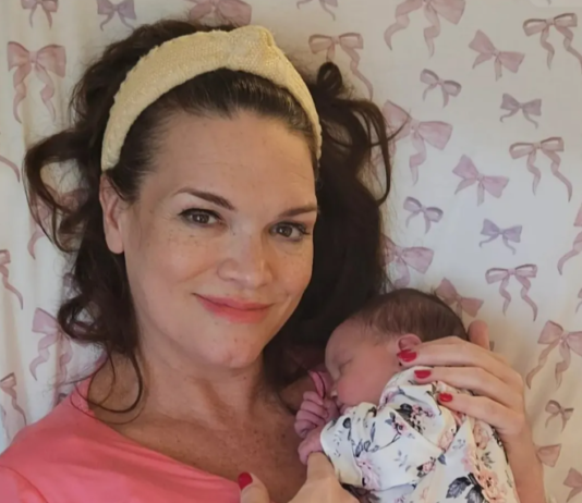 «Даже не мечтала»: женщина родила от мужа через 10 лет после его смерти (фото)