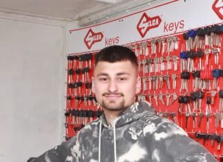 21-річний студент із Чернігівщини запустив власну майстерню з виготовлення ключів