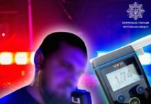 У Чернігові водій, який проїхав на червоне світло, «надув» 1,74 проміле