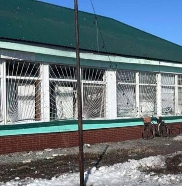 Російській «Молнії» атакували житлові райони Семенівки на Чернігівщині: четверо постраждалих