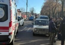 У Ніжині на Чернігівщині автомобіль збив двох хлопчиків на «зебрі»: дітей госпіталізували