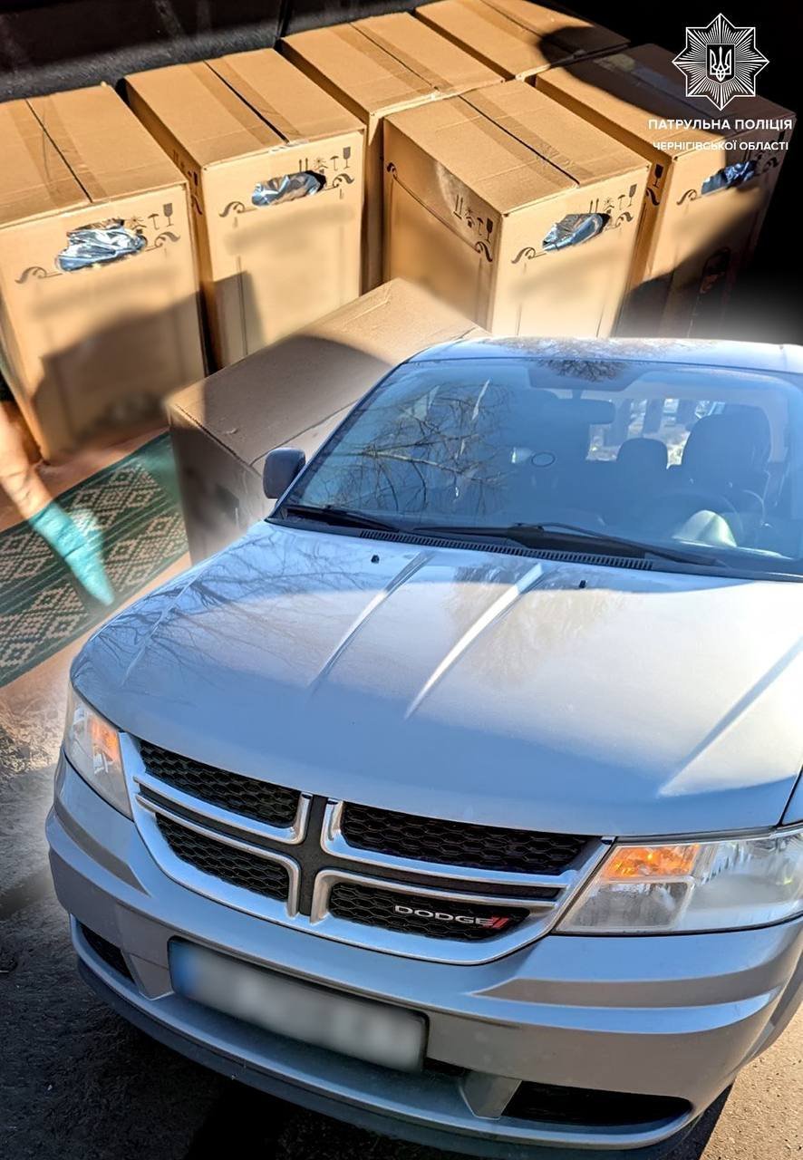 У Чернігові під час перевірки автівки виявили сім коробок зі спиртом