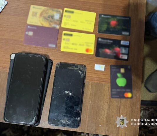 Фейкові цигарки та псевдобанкіри: у Чернігівському СІЗО троє ув‘язнених організували шахрайську схему