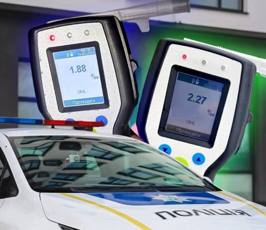 Під час комендантської години патрульні зупинили двох нетверезих водії на Чернігівщині