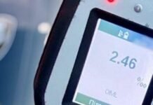 На Чернігівщині патрульні зупинили водія вантажівки MAN напідпитку