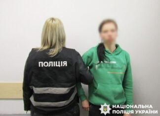 У Ніжині на Чернігівщині 23-річна молодиця проникла до будинку пенсіонерки та вкрала 4000 гривень