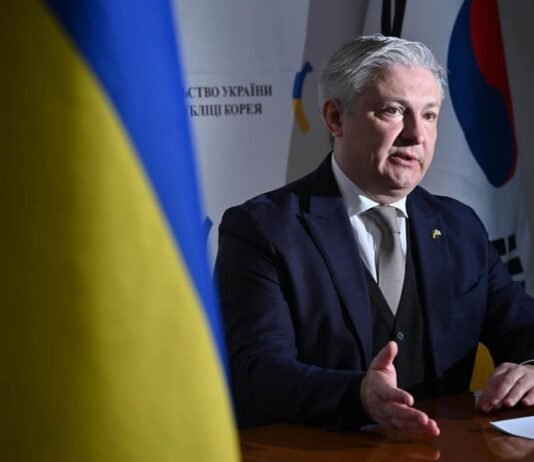 В Украине появился спецпосол по вопросам военнопленных и пропавших без вести: что он будет делать