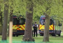 Угроза теракта в Лондоне: полиция закрыла сады у дворца принца Уильяма (видео)