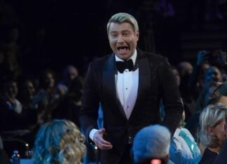 СБУ заочно объявила о подозрении певцу Николаю Баскову