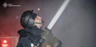 Хмельницький зазнав повторної атаки рф, сталася пожежа на підприємстві