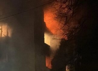 Атака на Харківщину: російський дрон влучив у п'ятий поверх житлового будинку в Чугуєві