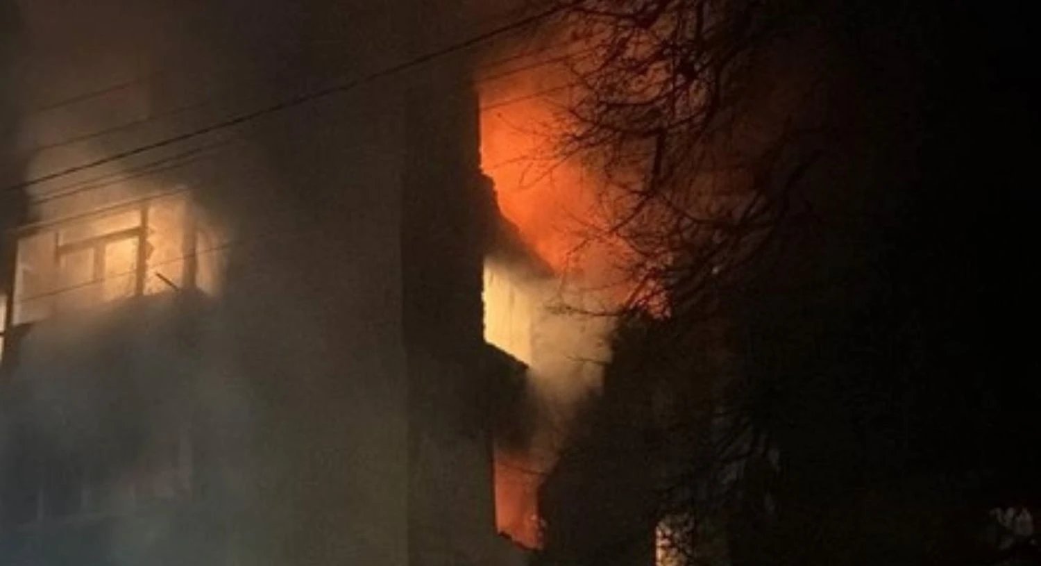 Атака на Харківщину: російський дрон влучив у п'ятий поверх житлового будинку в Чугуєві