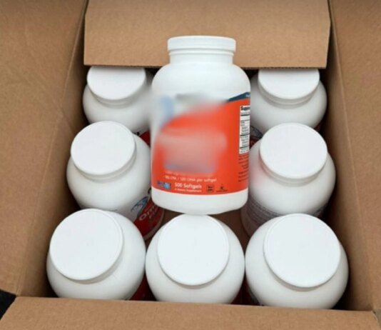 На Волині викрили схему ввезення БАДів на 58 мільйонів під виглядом гумдопомоги