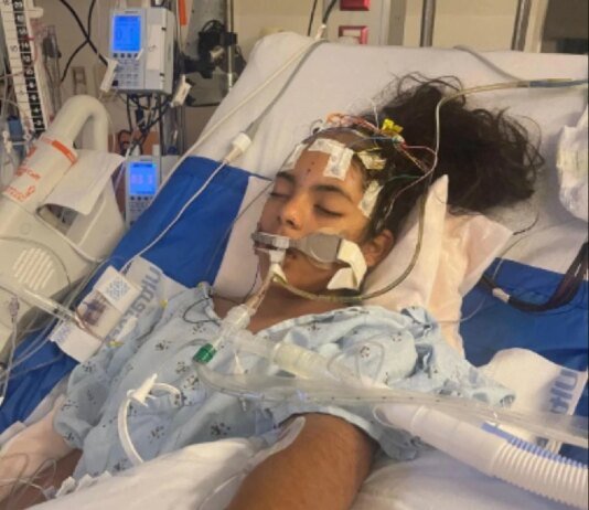 У Лос-Анджелесі 12-річного школяра затримали після смерті дівчинки, яку вдарили металевою пляшкою