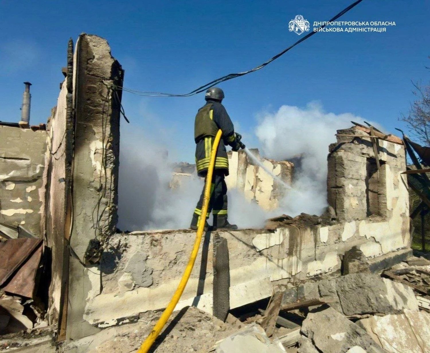 рф понад 50 разів обстріляла Дніпропетровщину — поранені 10 людей, серед них двоє дітей