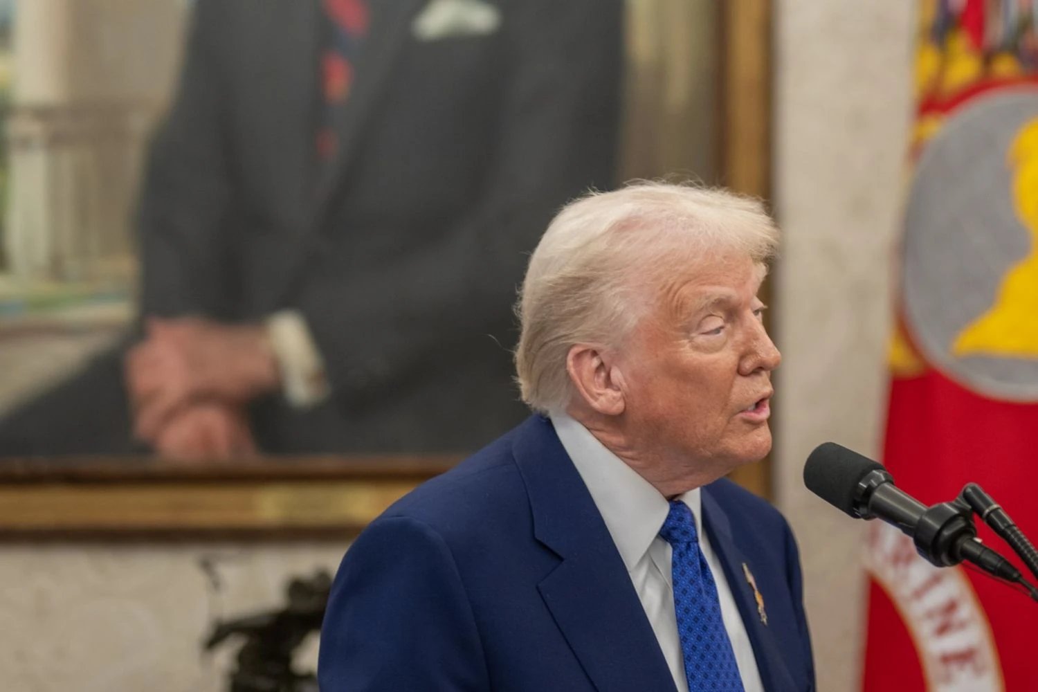 Трамп заявляє, що США співпрацюватимуть з Іраном, щоб "вилучити та прибрати" збагачений уран