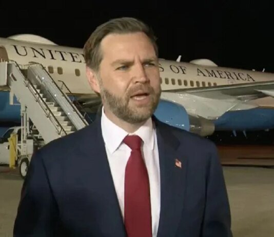 Джей Ді Венс спростував обіцянки США щодо припинення вогню в Лівані