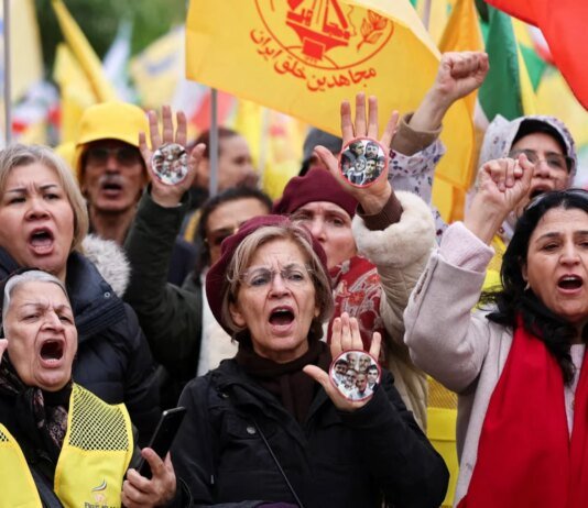 Глобальні протести проти війни в Ірані тривають на тлі провалу мирних переговорів — ЗМІ