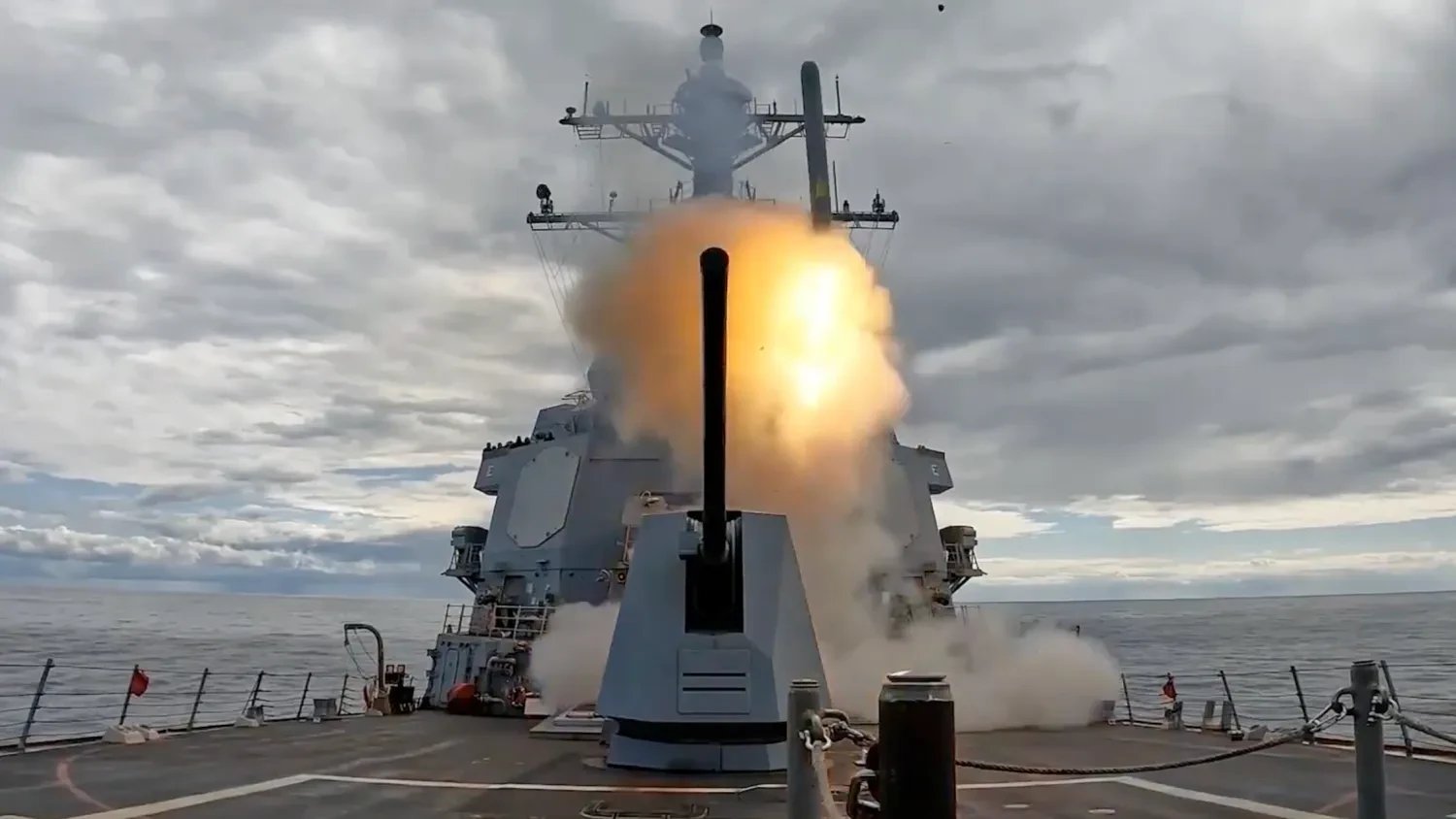 США оголосили повну морську блокаду іранських портів з 13 квітня