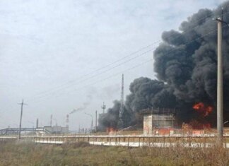 Дрони атакували новокуйбишевський НПЗ у самарській області рф — відео