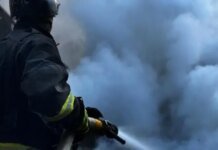 У Дніпровському районі Києва можливі перебої зі світлом через пожежу на підстанції